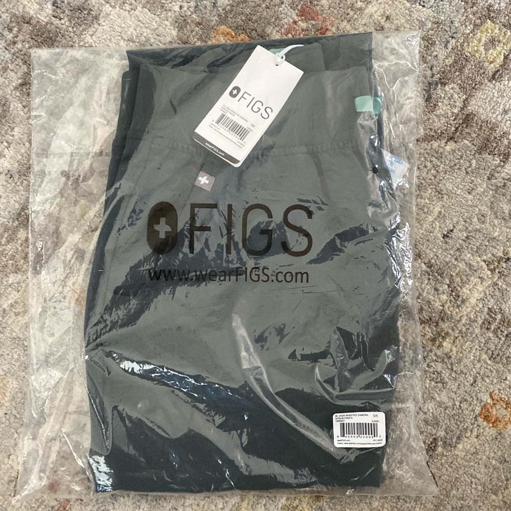 Figs scrub pants